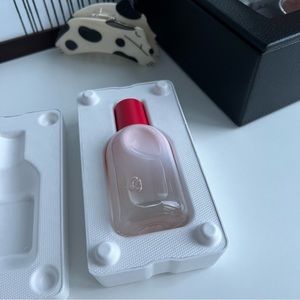[NEW] Glossier you perfume